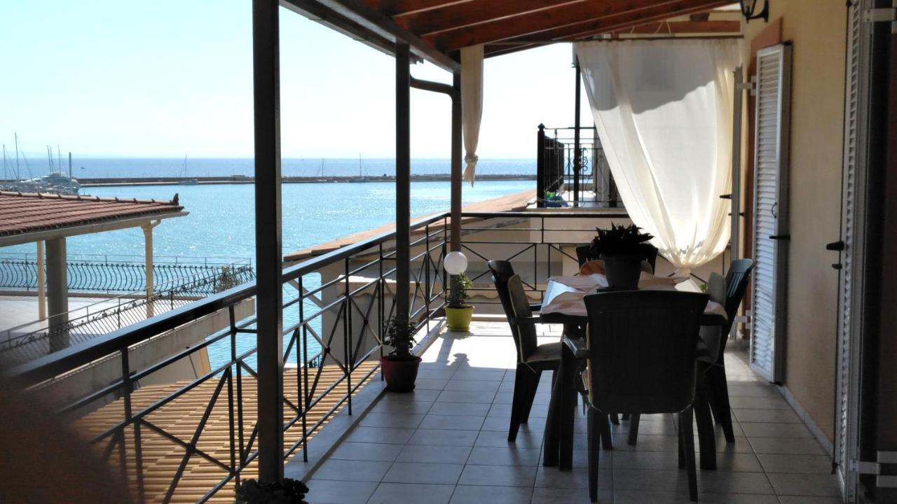 Port View Apartment 扎金索斯镇 外观 照片