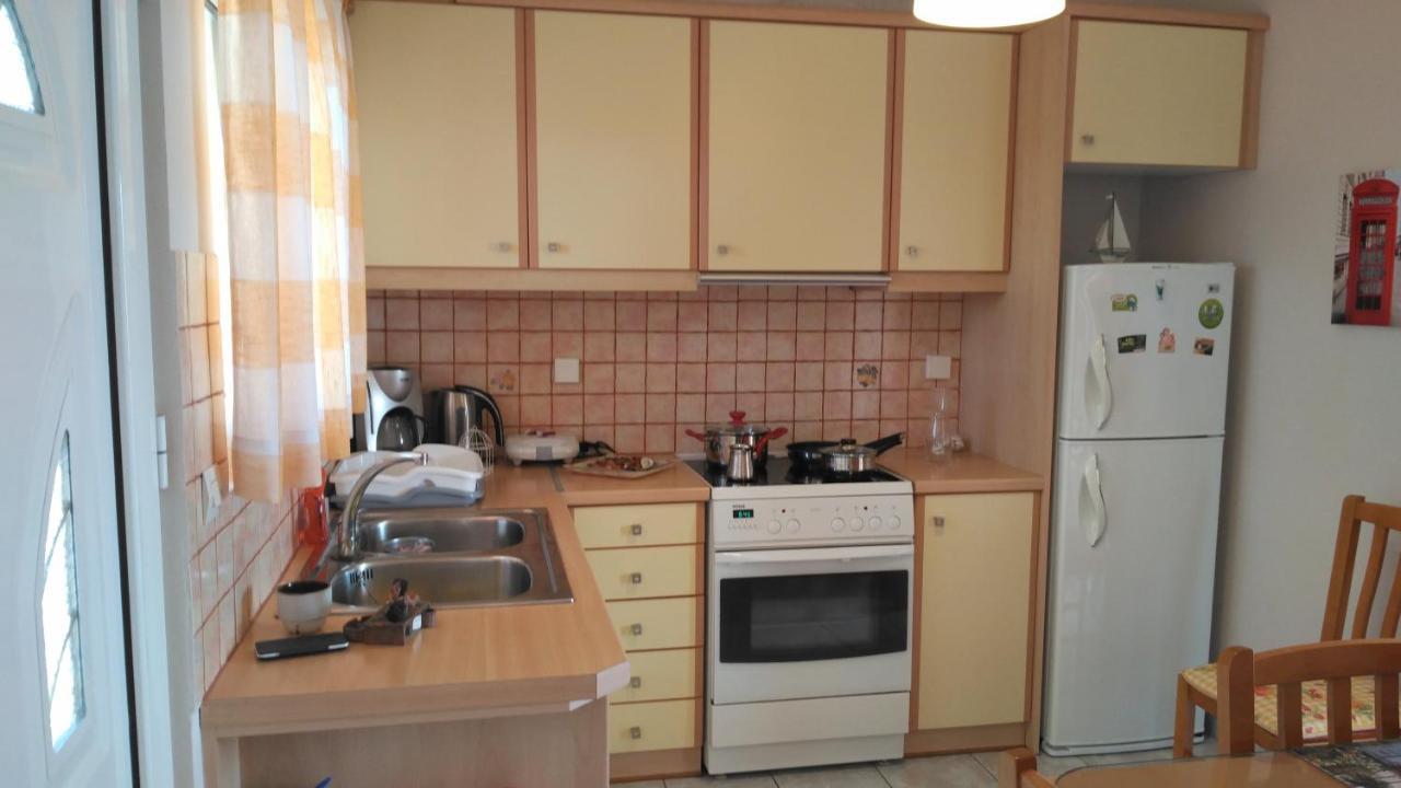Port View Apartment 扎金索斯镇 外观 照片